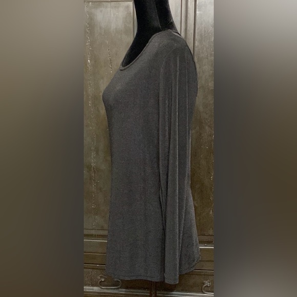 Can’t Miss blk longsleeves OS Tunic - Size Small - Picture 3 of 10